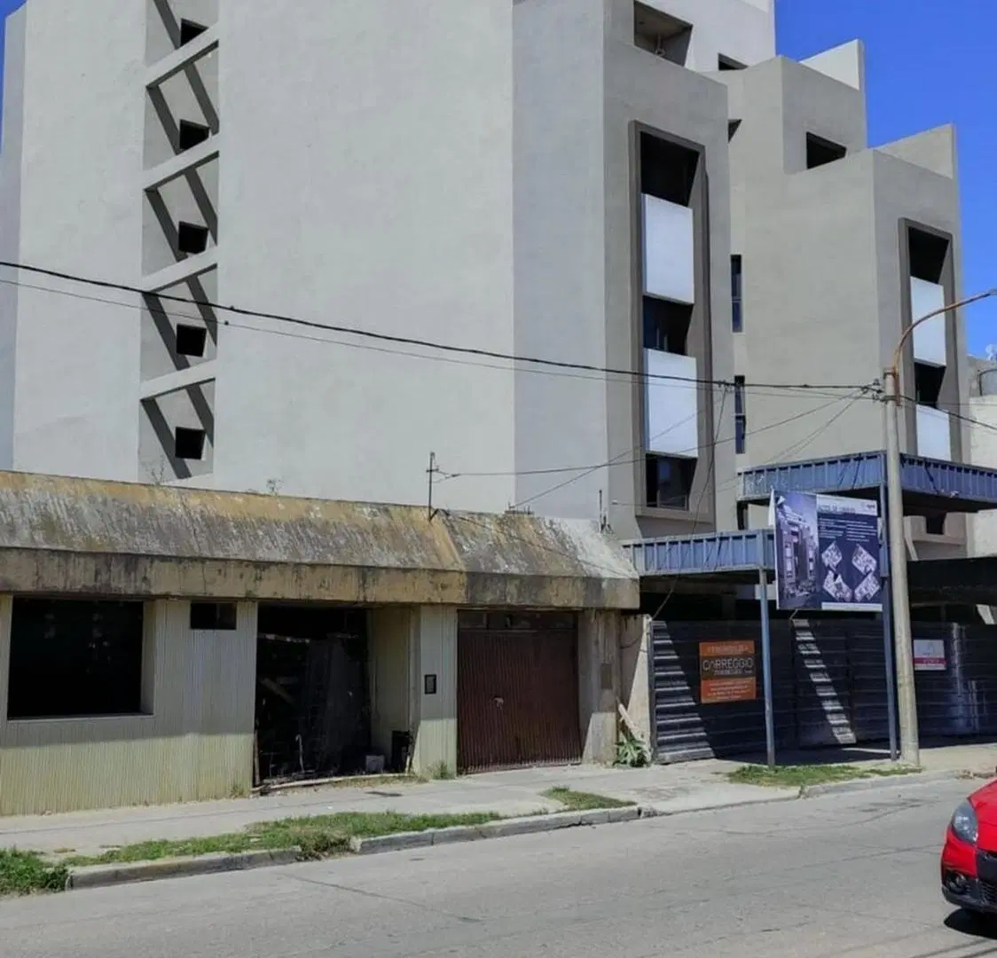 VENTA DEPTO 2 DORMITORIOS en HERNANDO 5
