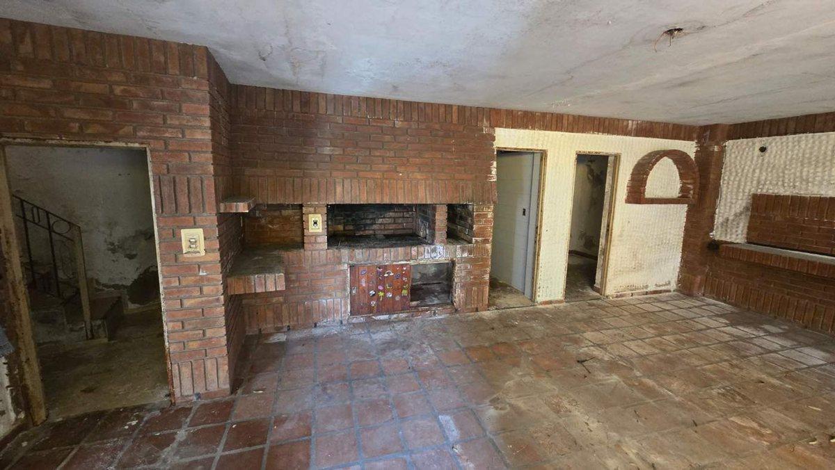 Foto de VENTA CASA A REFACCIONAR EN B° SAN SALVADOR, imagen 2