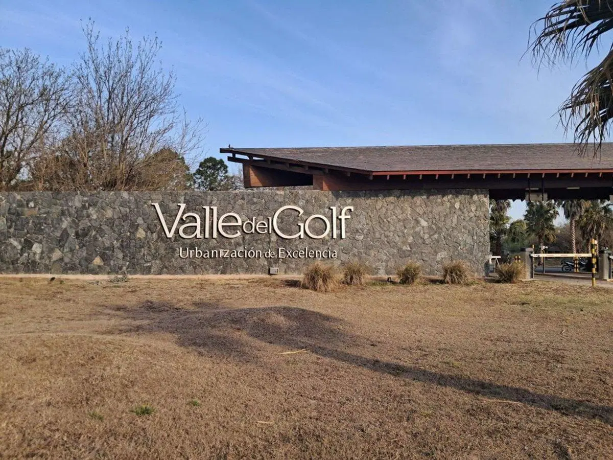 Venta Lote 11 Mza 39 - Valle del Golf 4