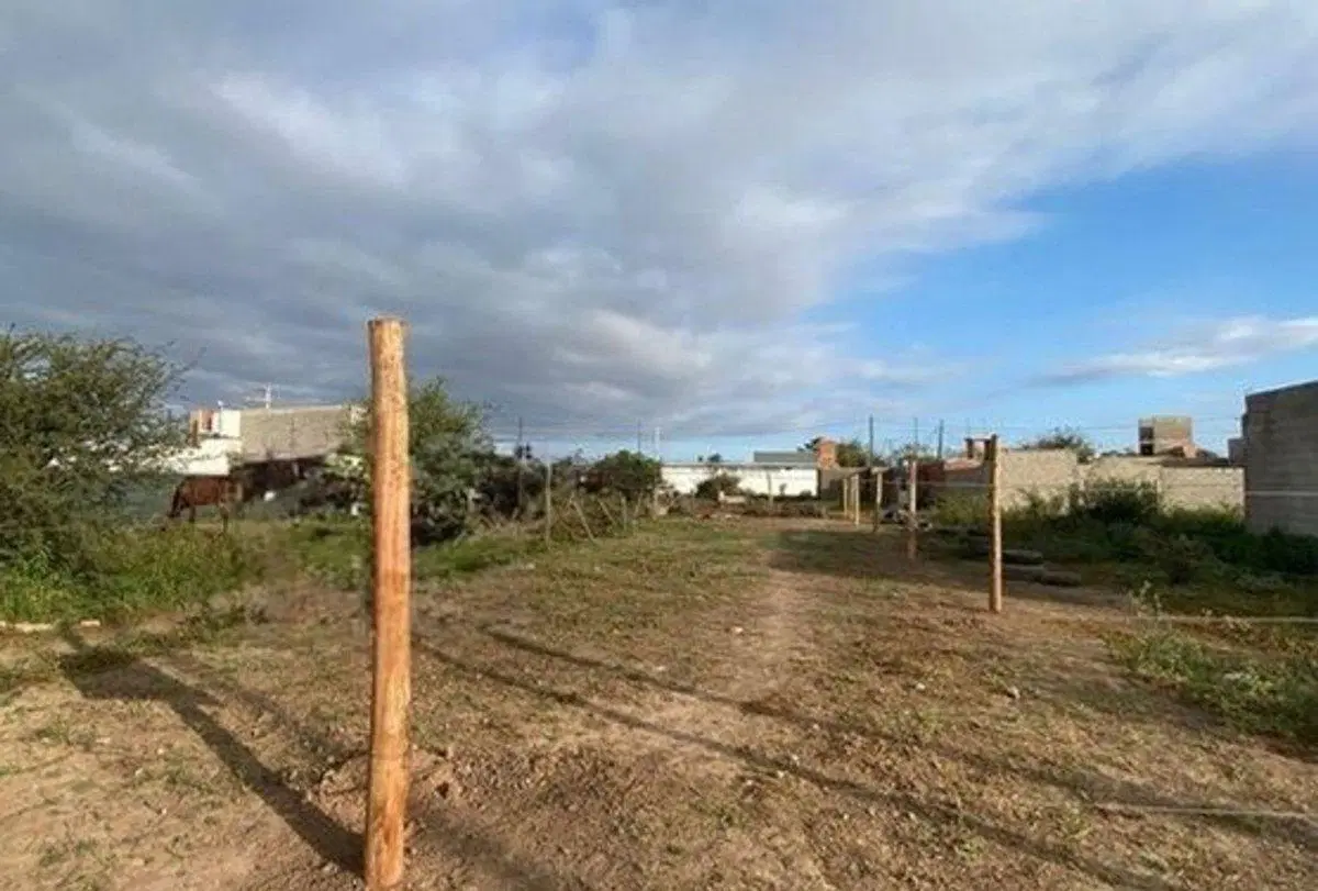 EN VENTA LOTE EN ZONA SUR / B° VICOR 3