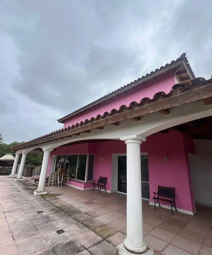 EN VENTA CASA 3 D DE CATEGORIA EN FALDA DEL CARMEN 3