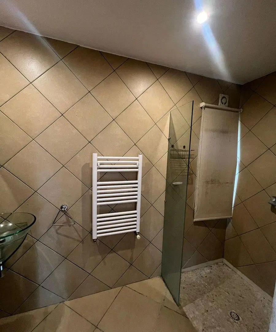 EN VENTA CASA 3 D DE CATEGORIA EN FALDA DEL CARMEN 5