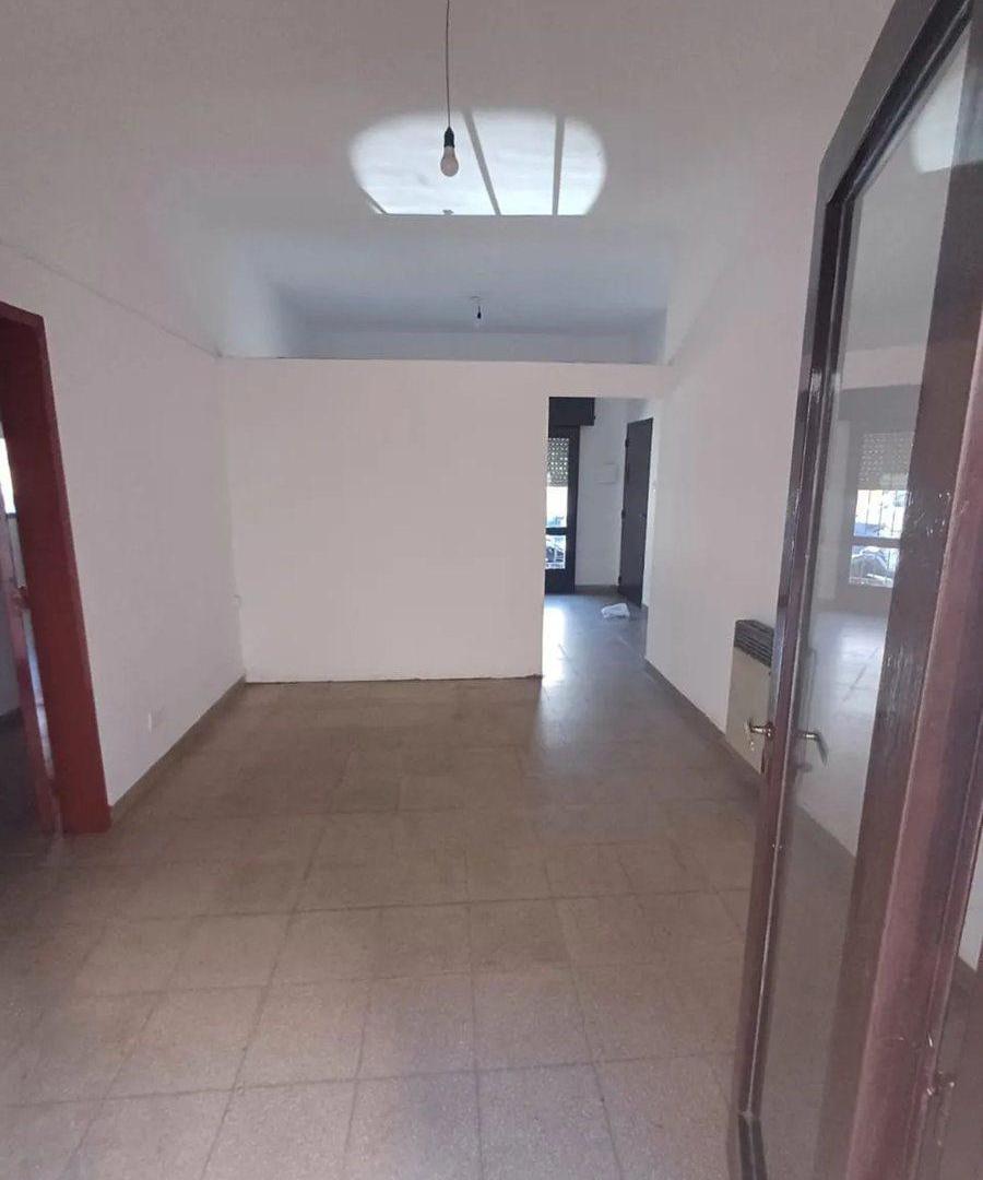 Foto de VENTA DEPARTAMENTO 2 DORMITORIOS BARRIO PUEYRREDON, imagen 1