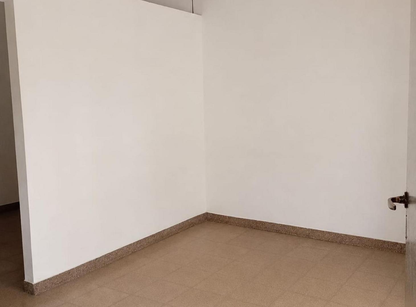 Foto de VENTA DEPARTAMENTO 2 DORMITORIOS BARRIO PUEYRREDON, imagen 5