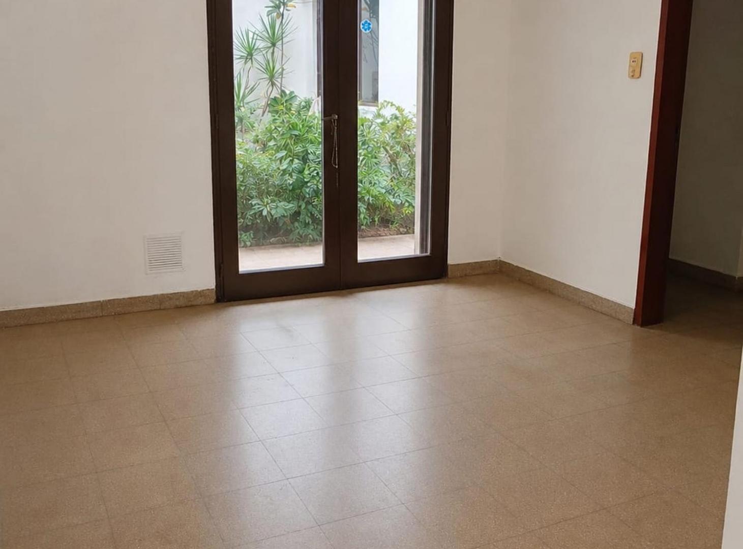 Foto de VENTA DEPARTAMENTO 2 DORMITORIOS BARRIO PUEYRREDON, imagen 4