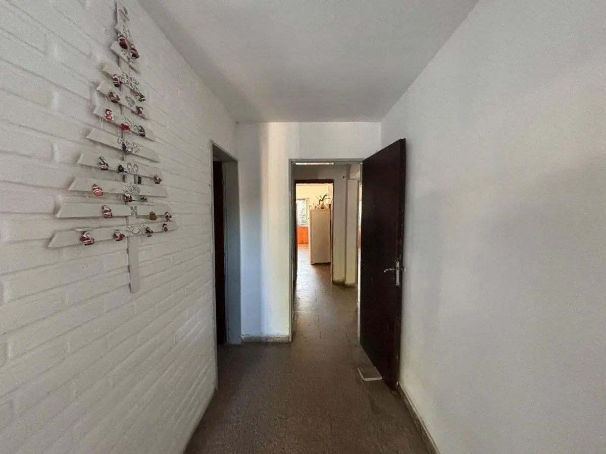 VENTA DE CASA EN B SARGENTO CABRAL 2 DORMITORIOS 3