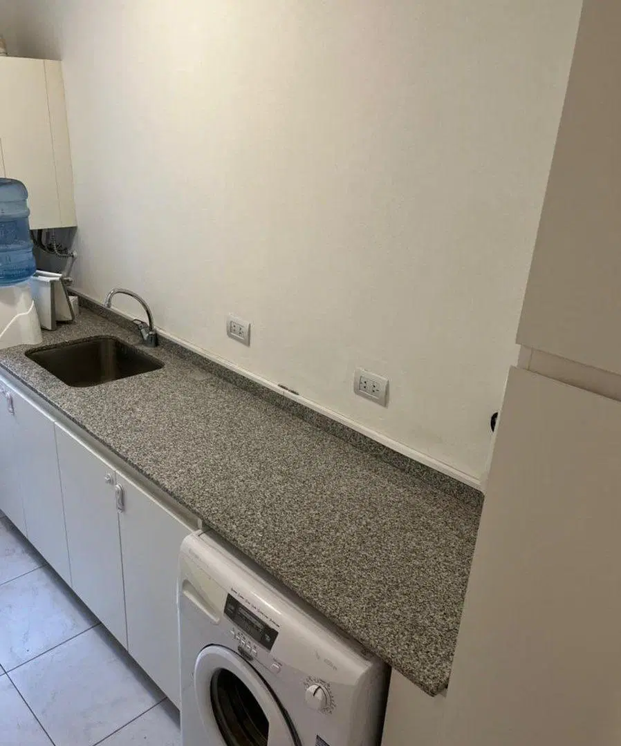CASA EN VENTA 4 dorm en Las Cañitas Malagueño 5