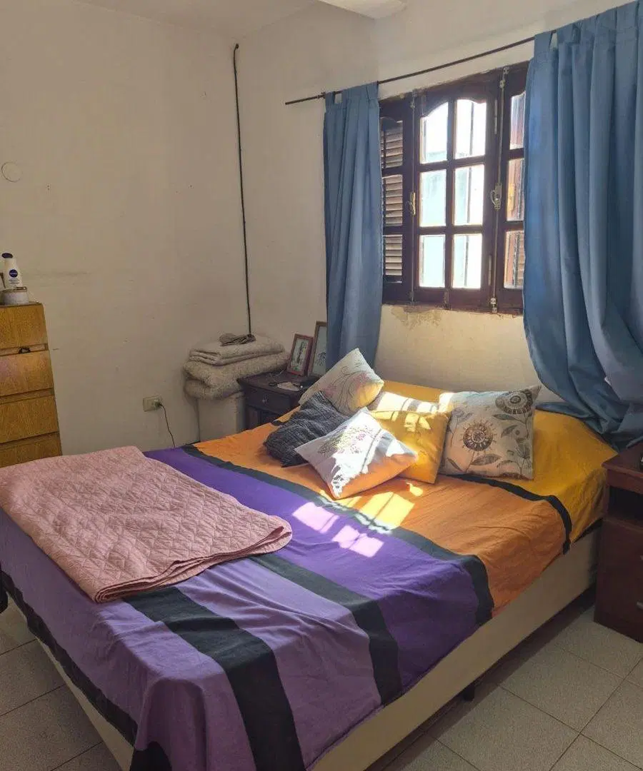 VENDE CASA DE TRES DORMITORIOS ZONA SUR 8