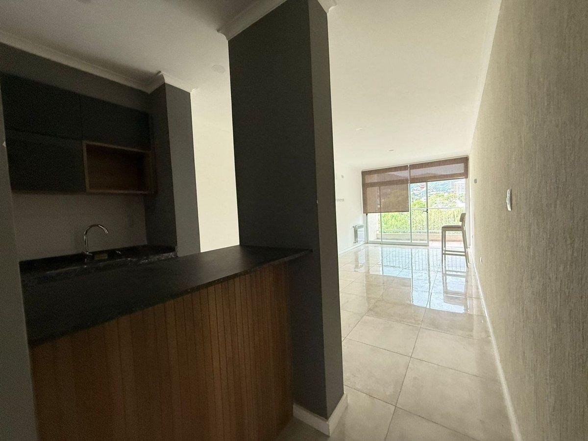 Foto de VENTA DEPARTAMENTO 3 DOR. COCHERA VILLA CARLOS PAZ, imagen 3