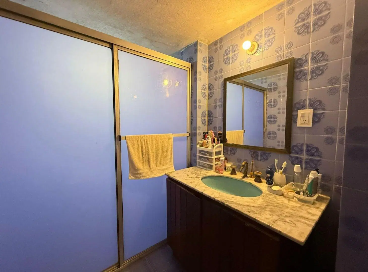 VENTA CASA 4 DORMITORIOS BARRIO SARMIENTO 3