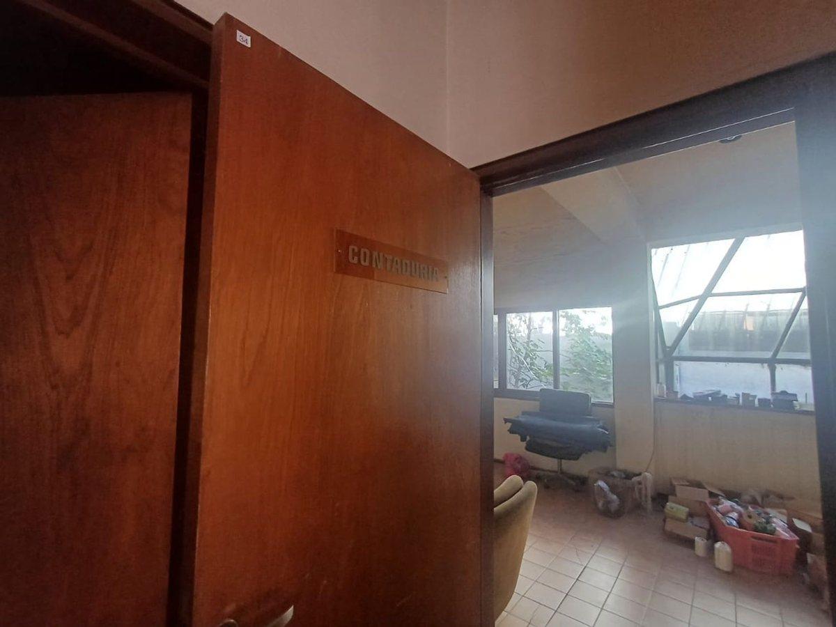 Foto de VENTA FABRICA GALPON BARRIO COLON, imagen 3