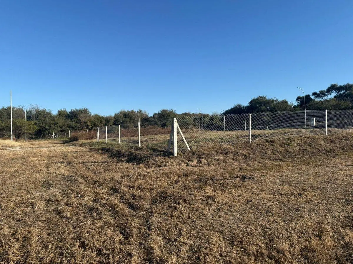 VENTA LOTE DE 571 M2 EN Bº AIRES DEL NORDESTE 4