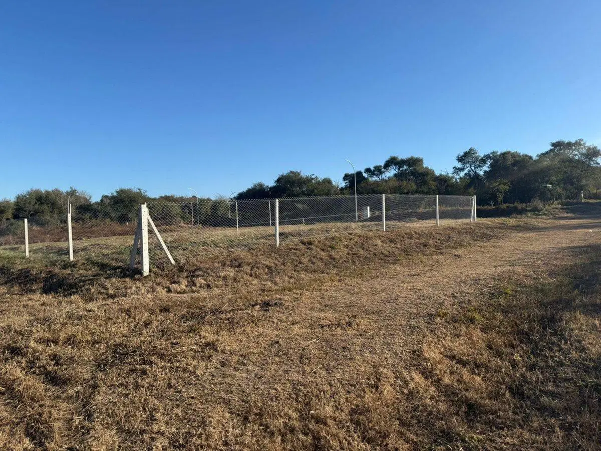 VENTA LOTE DE 571 M2 EN Bº AIRES DEL NORDESTE 2