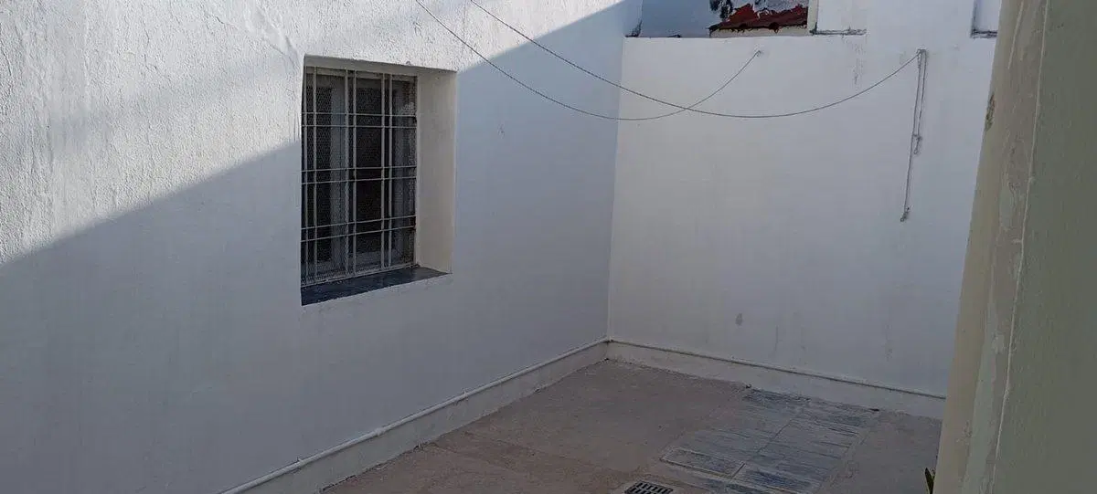 CASA 2 DORMITORIOS EN BARRIO ROSEDAL 3