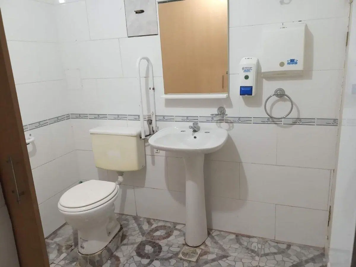 VENDE GALPON EN ALTO ALBERDI 5