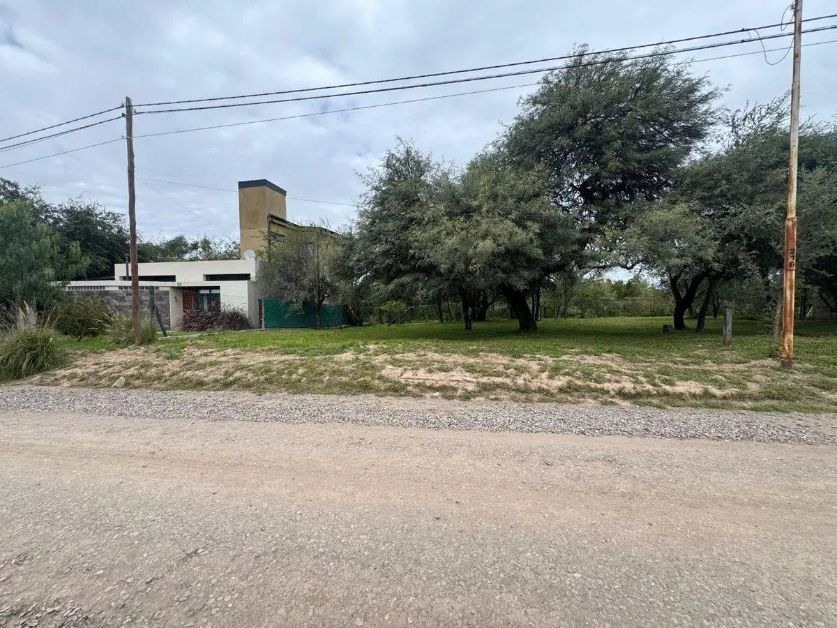 Venta lote 450 m2 Villa Catalina Rio Ceballos 8