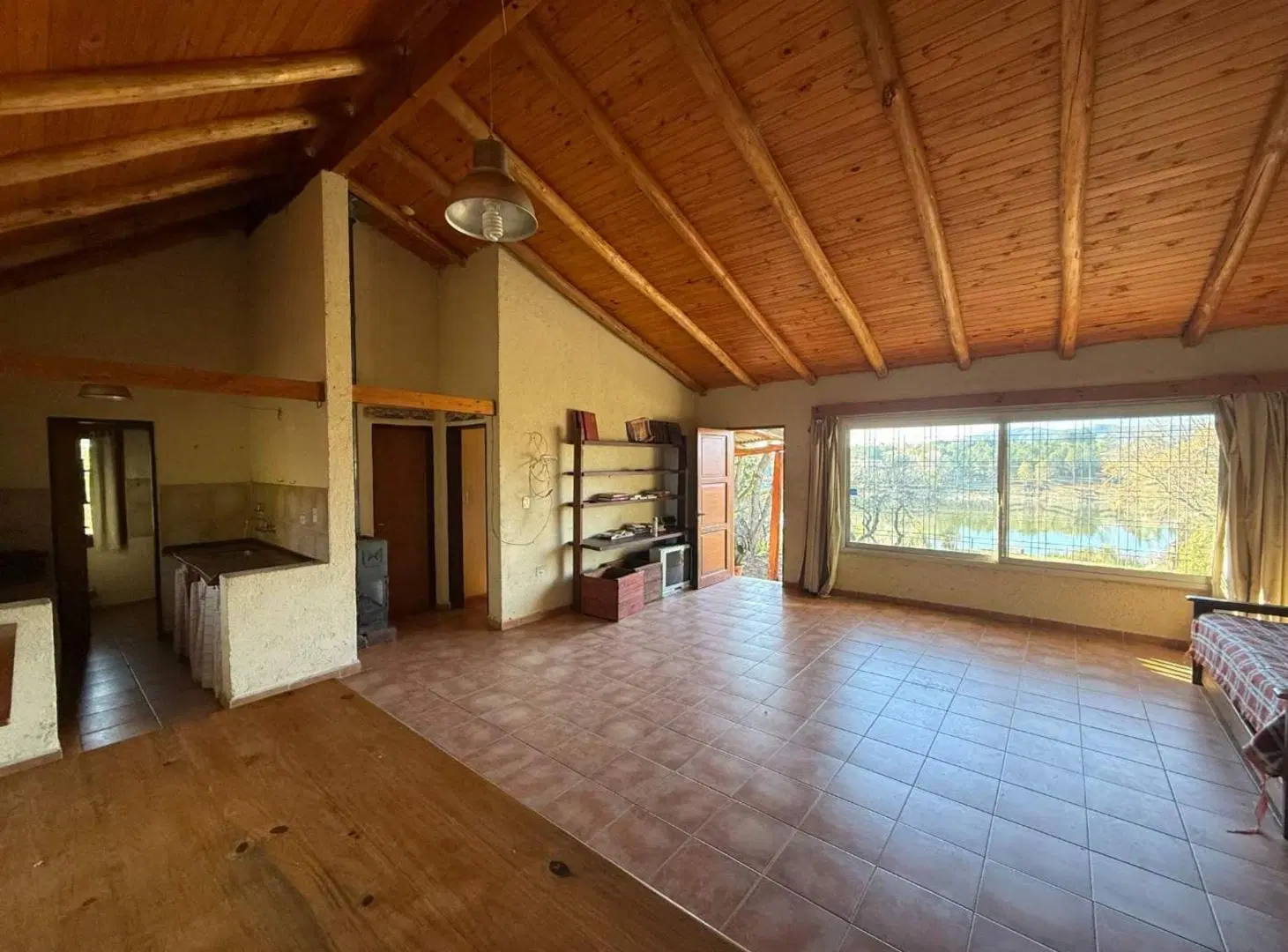 Se vende casa en Potrero de Garay 4
