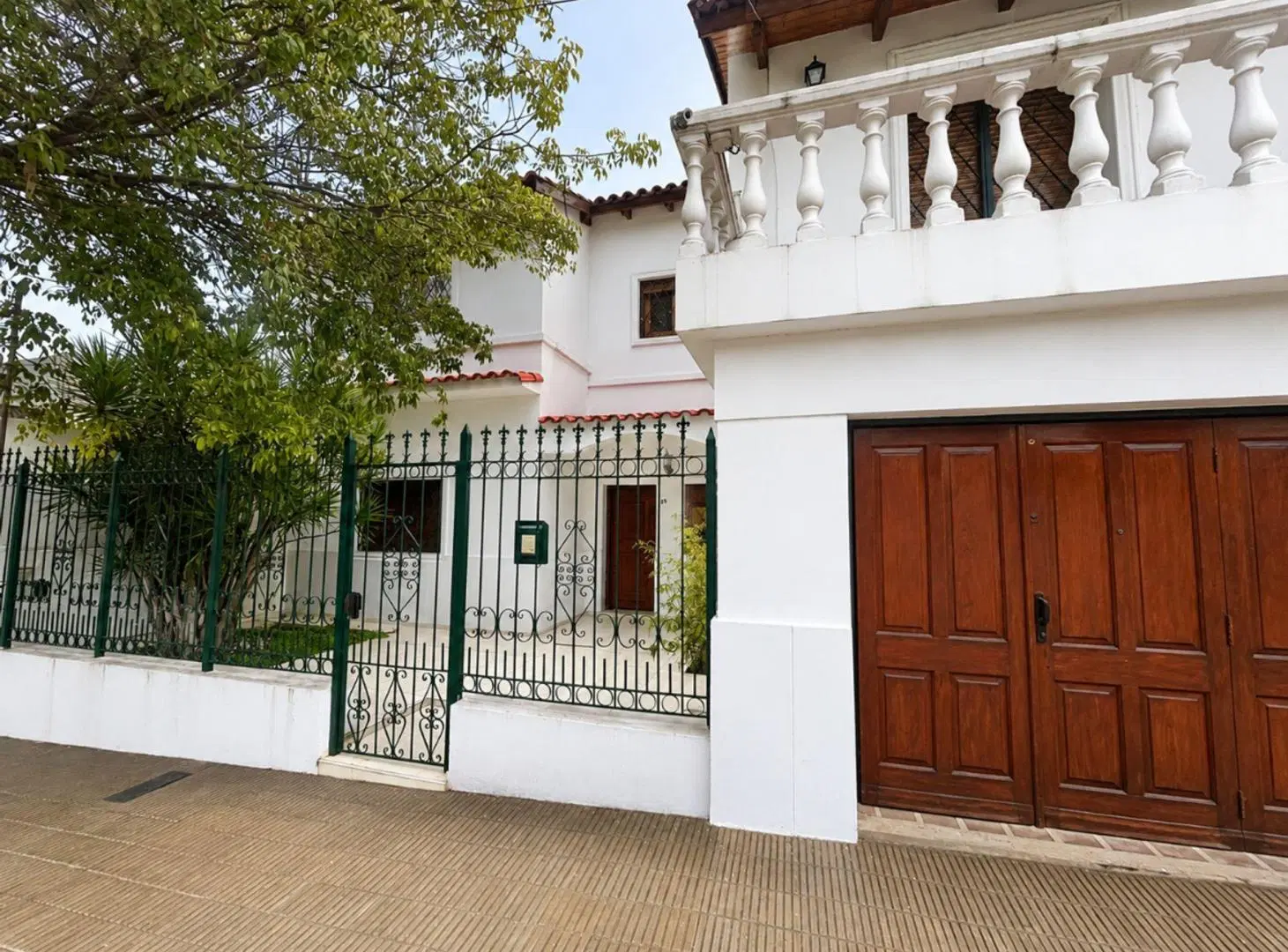 Importante Casa en Venta en Barrio General Paz 2