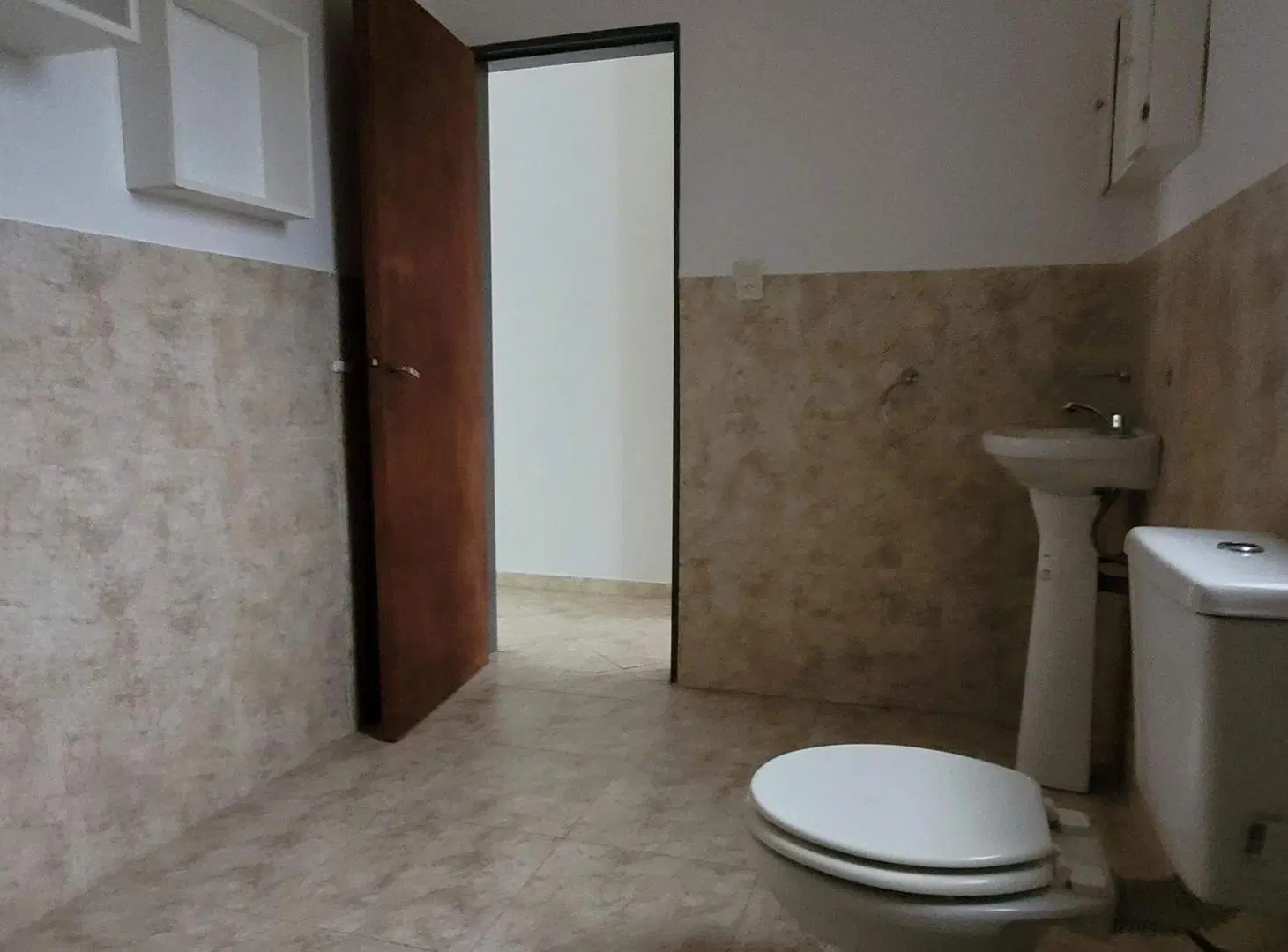 VENTA DUPLEX 3 DORMITORIOS ALTOS DE CLARET HOUSING 4