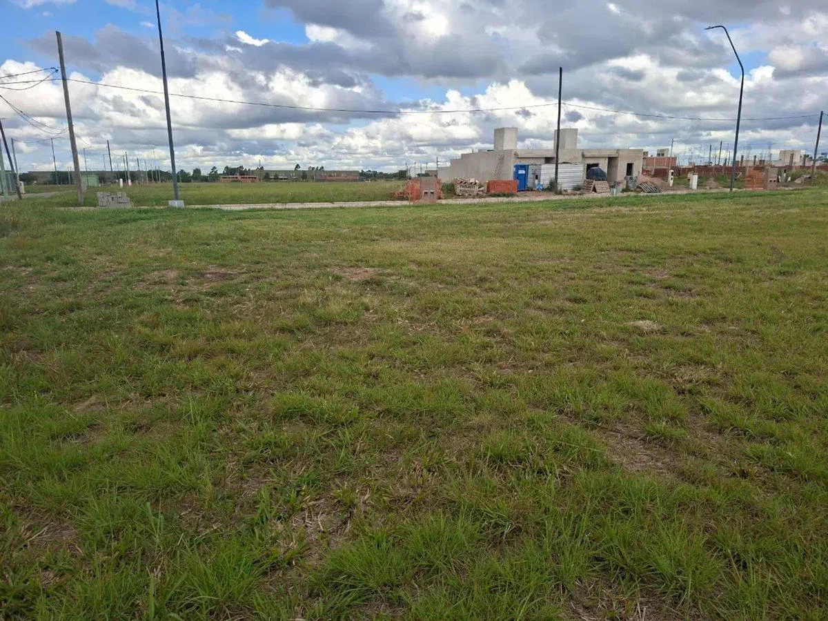 VENTA LOTE EN CUESTAS DE MANANTIALES APTO DUPLEX 5