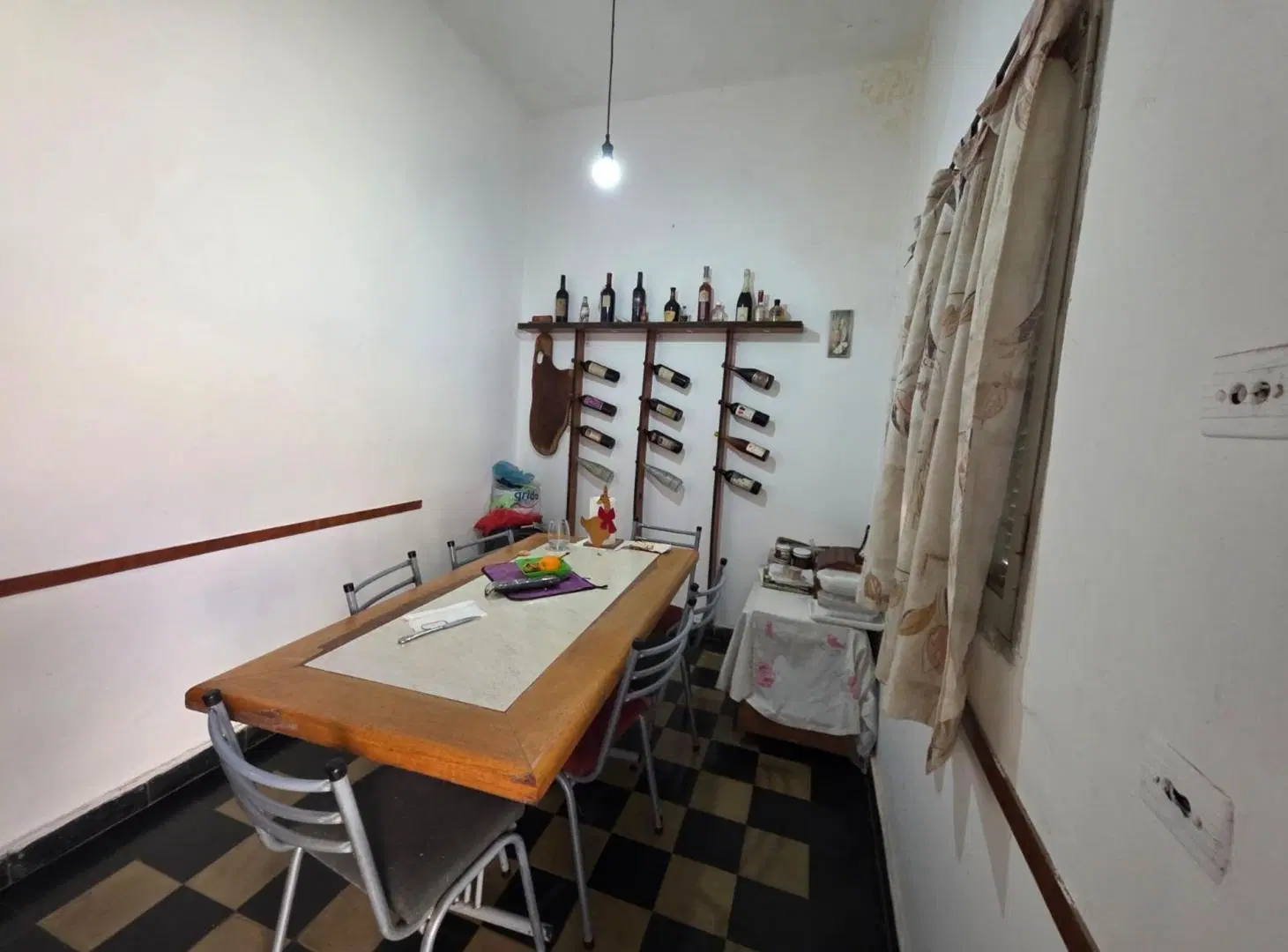 VENTA CASA A REFACCIONAR B° SAN VICENTE 4