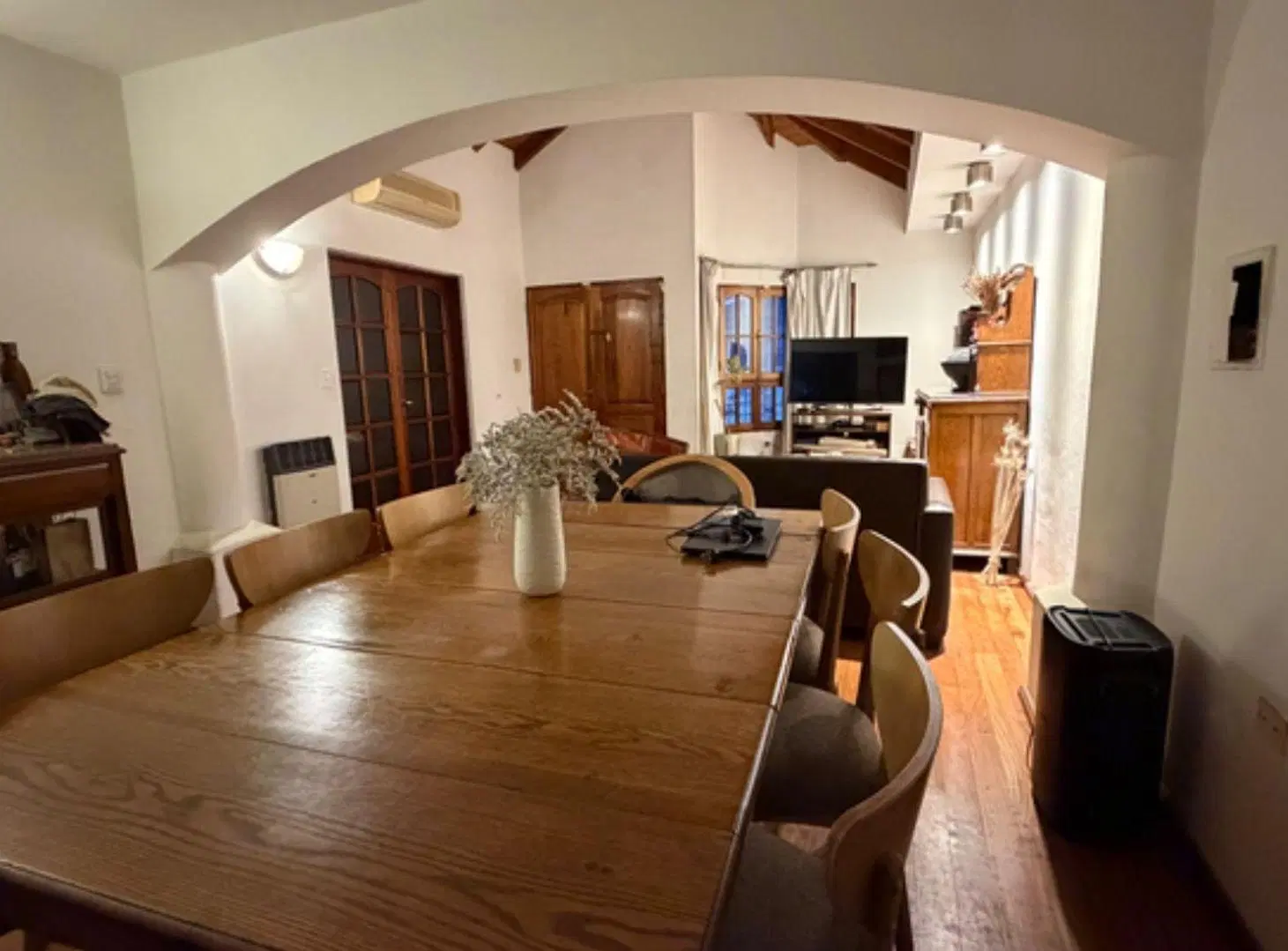 Venta casa 3 dormitorios Barrio Parque Capital 2