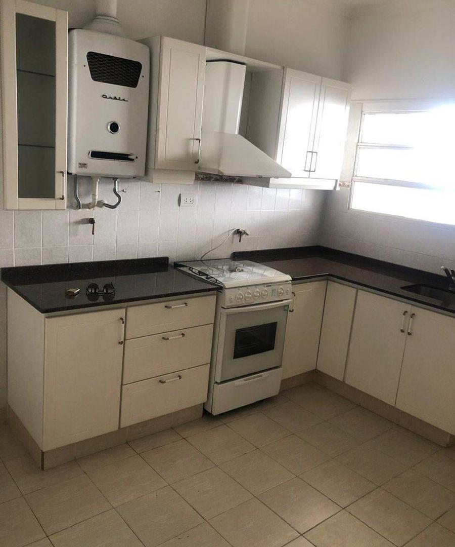Foto de VENTA DEPARTAMENTO DE 1 DORM. BARRIO SAN MARTIN, imagen 1