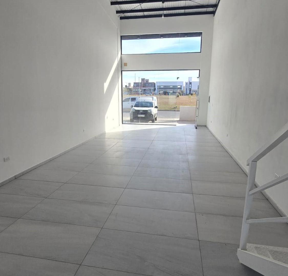 Foto de SE ALQUILA LOCAL EN DOCTA DE 100M2 A ESTRENAR, imagen 4