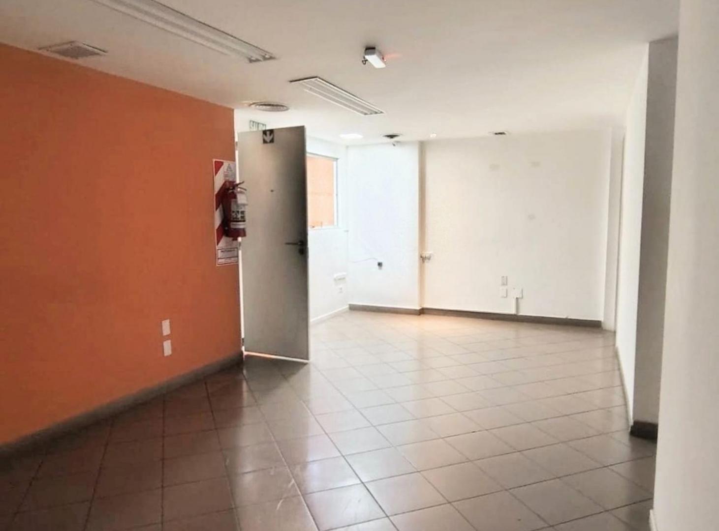 Foto de ALQUILER 10 OFICINAS EN BLOQUE SOBRE CAÑADA CENTRO, imagen 4