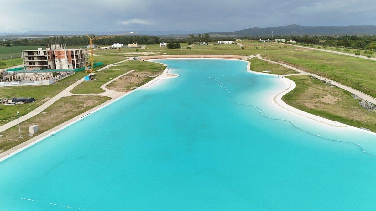VENTA LOTE EN ACQUAVISTA