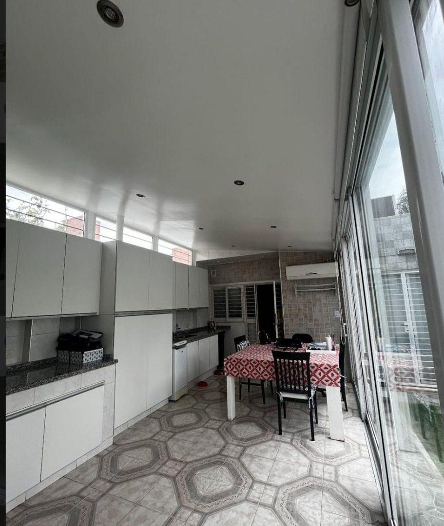 Foto de VENTA CASA 3 DORMITORIOS JARDIN ESPINOSA, imagen 3
