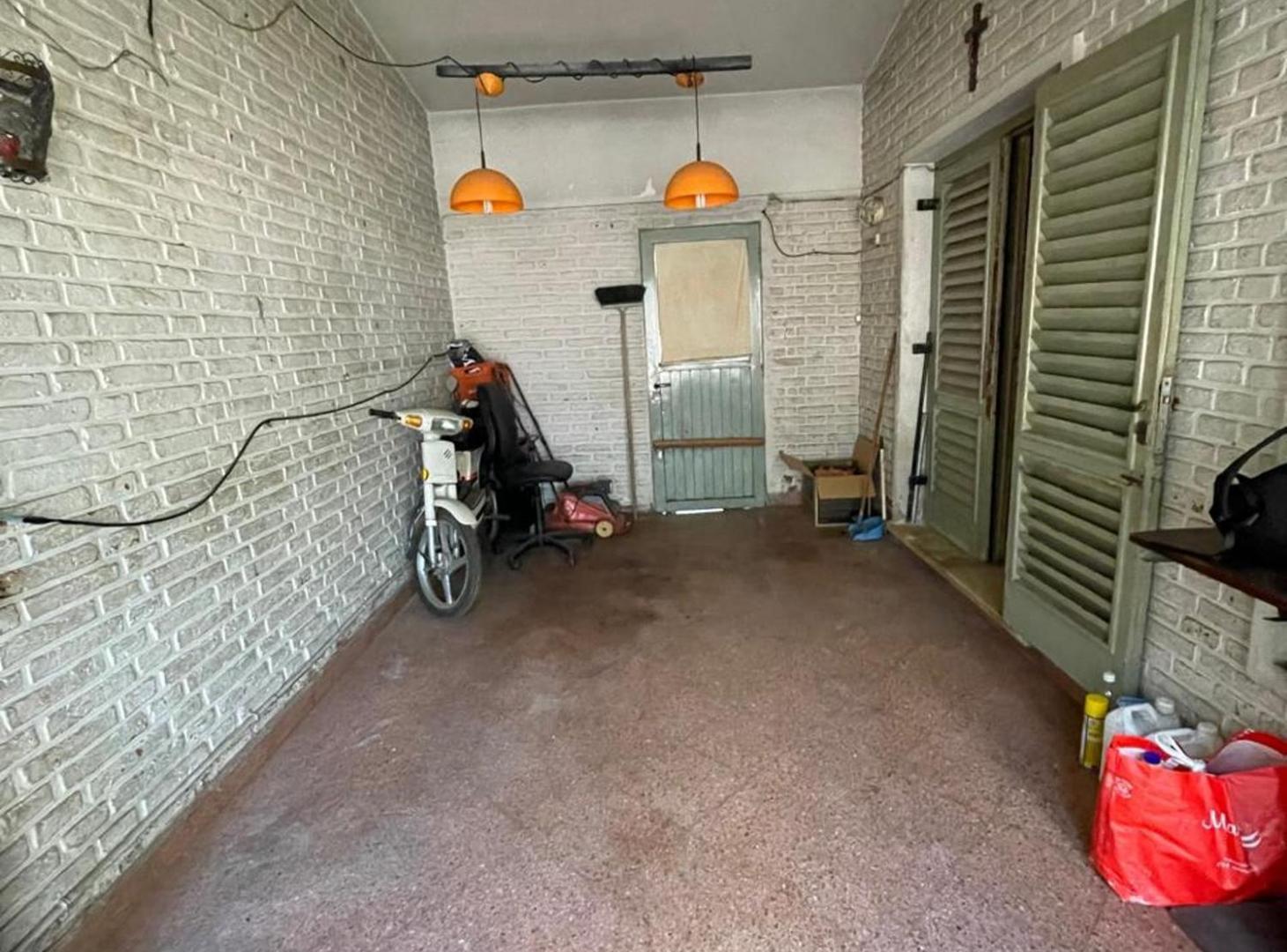 Foto de VENTA casa 2 dormitorios a REFACCIONAR, imagen 5