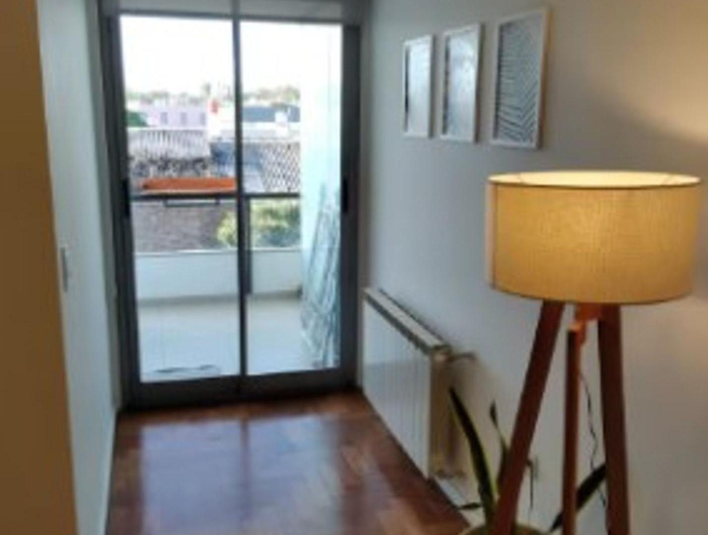 Foto de VENTA DEPARTAMENTO 1 DORM. AMOBLADO B° GENERAL PAZ, imagen 2