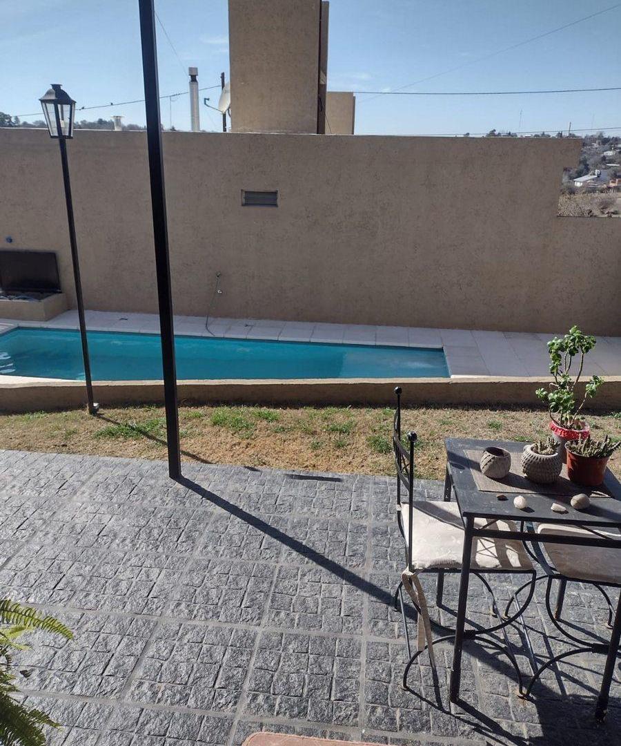Foto de Venta casa 2 dormitorios santa cruz del lago, imagen 2