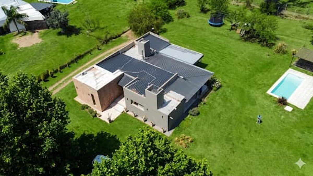 Foto de VENTA CASA CAMPOS DEL VIRREY, imagen 3