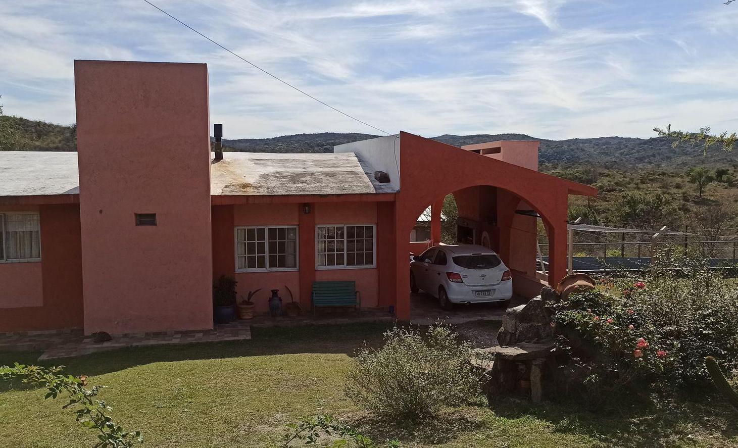 VENTA CASA + DPTO + MONOAMBIENTE MAYU SUMAJ. CBA