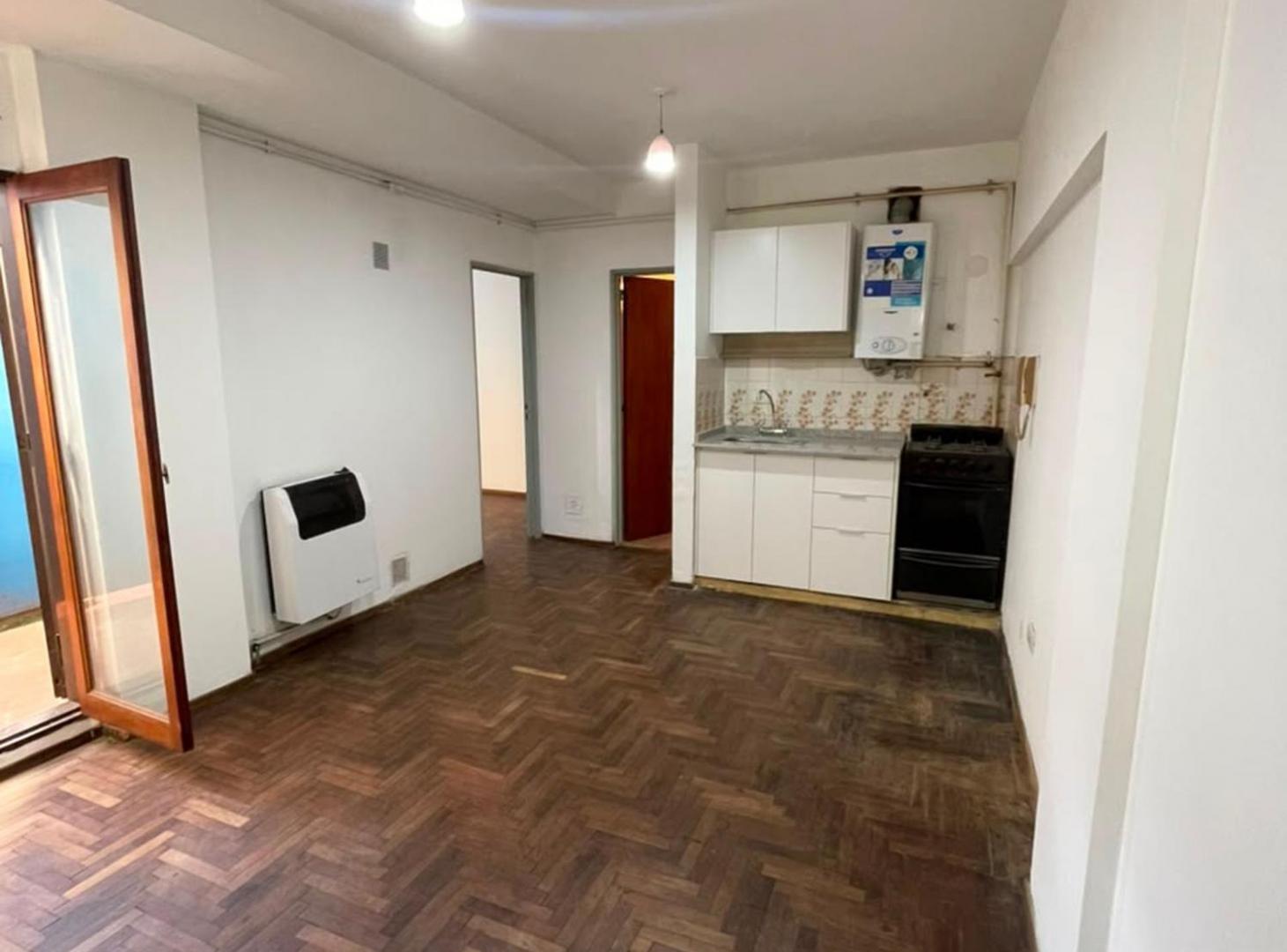 Foto de VENTA DEPTO 1 DOR ALBERDI CON PATIO, imagen 5