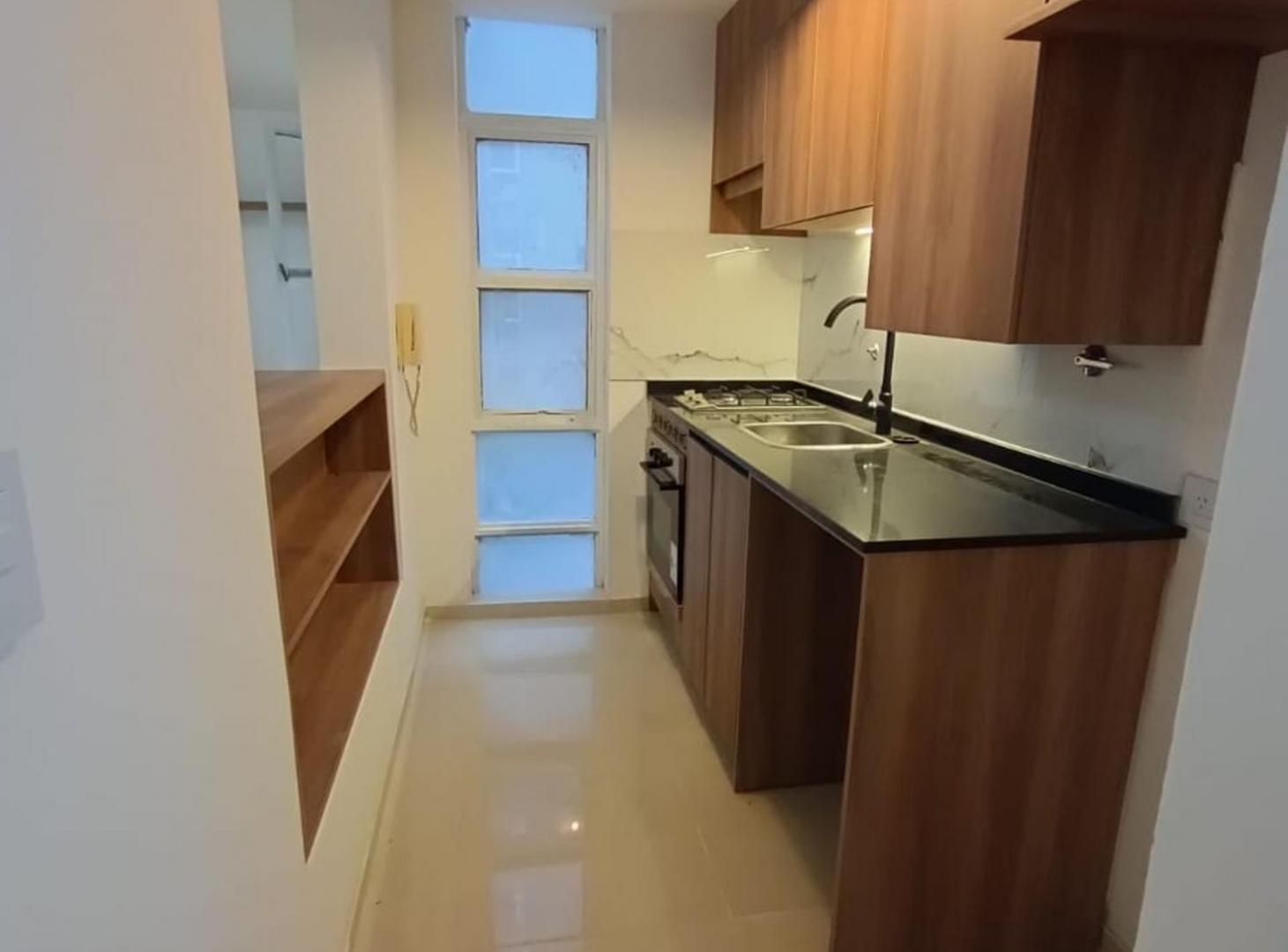 Foto de VENTA DPTO 2 DOR- GUEMES - TOTALMENTE REFACCIONADO, imagen 2