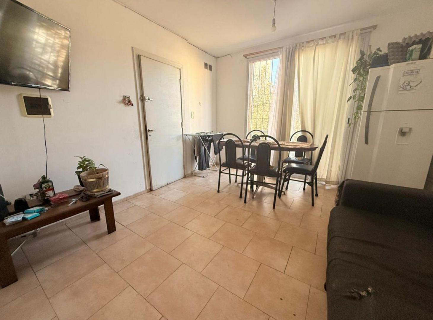 Foto de VENTA DEPTO 1 DOR Y MEDIO B° SAN MARTIN, imagen 4
