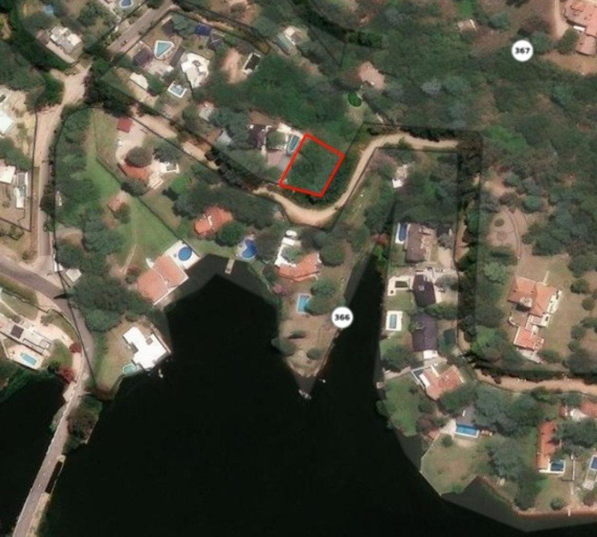 Foto de VENTA LOTE 670 METROS. CARLOS PAZ VILLA DEL LAGO., imagen 3