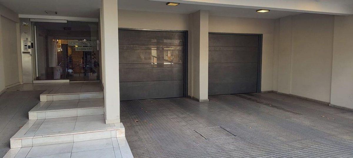 Foto de VENTA COCHERA EN B° GRAL PAZ EN EDIF MARTINICA VII, imagen 1