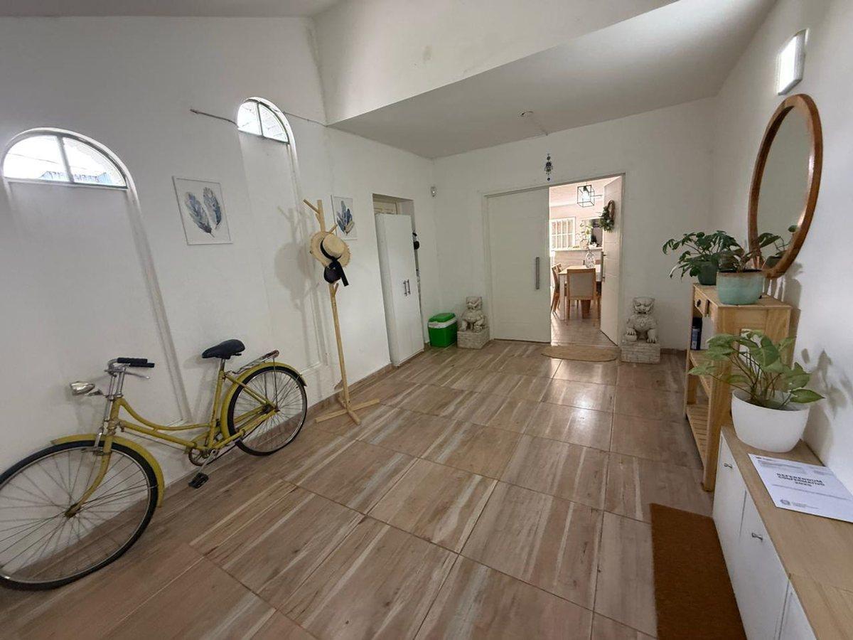 Foto de VENTA CASA ALTO VELEZ SARSFIELD 3 DOR APTA CREDITO, imagen 2