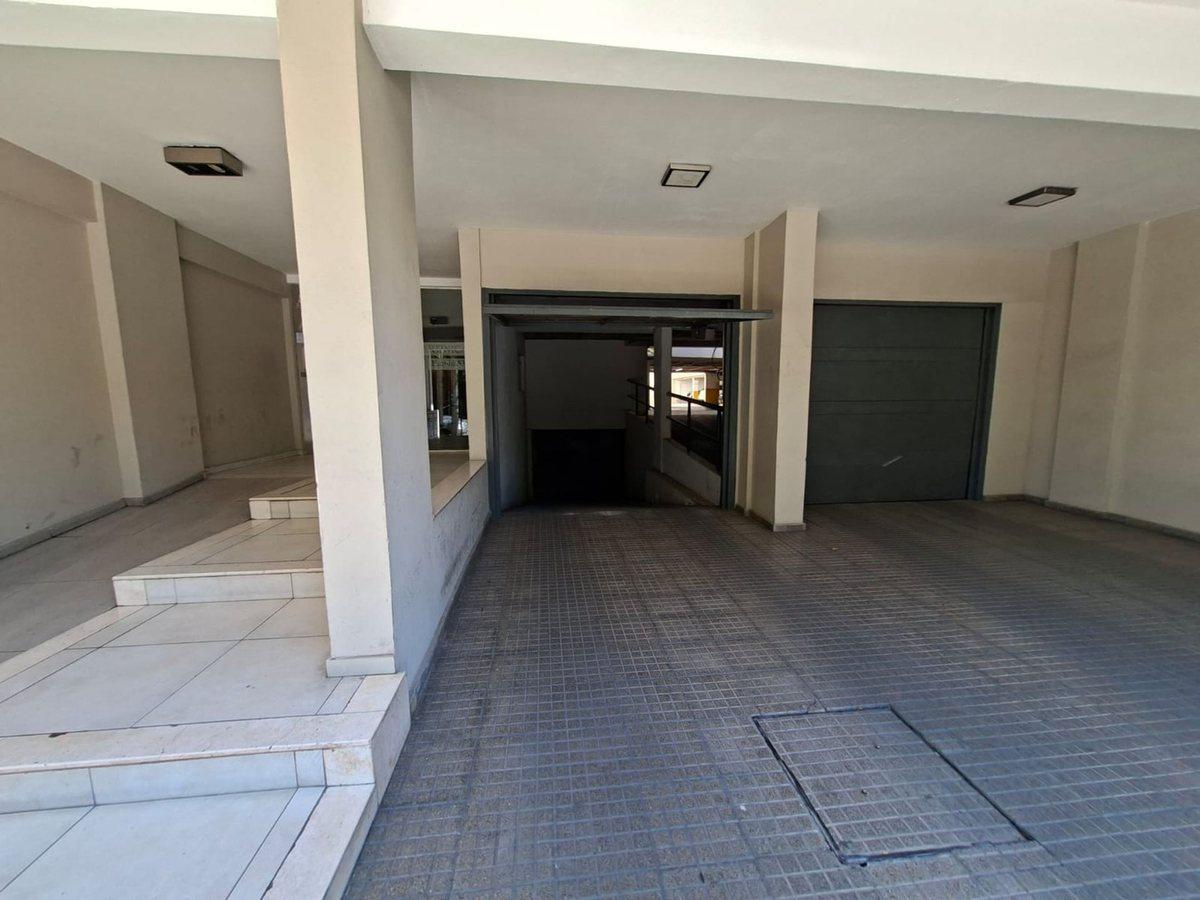 Foto de VENTA COCHERA EN B° GRAL PAZ EN EDIF MARTINICA VII, imagen 5