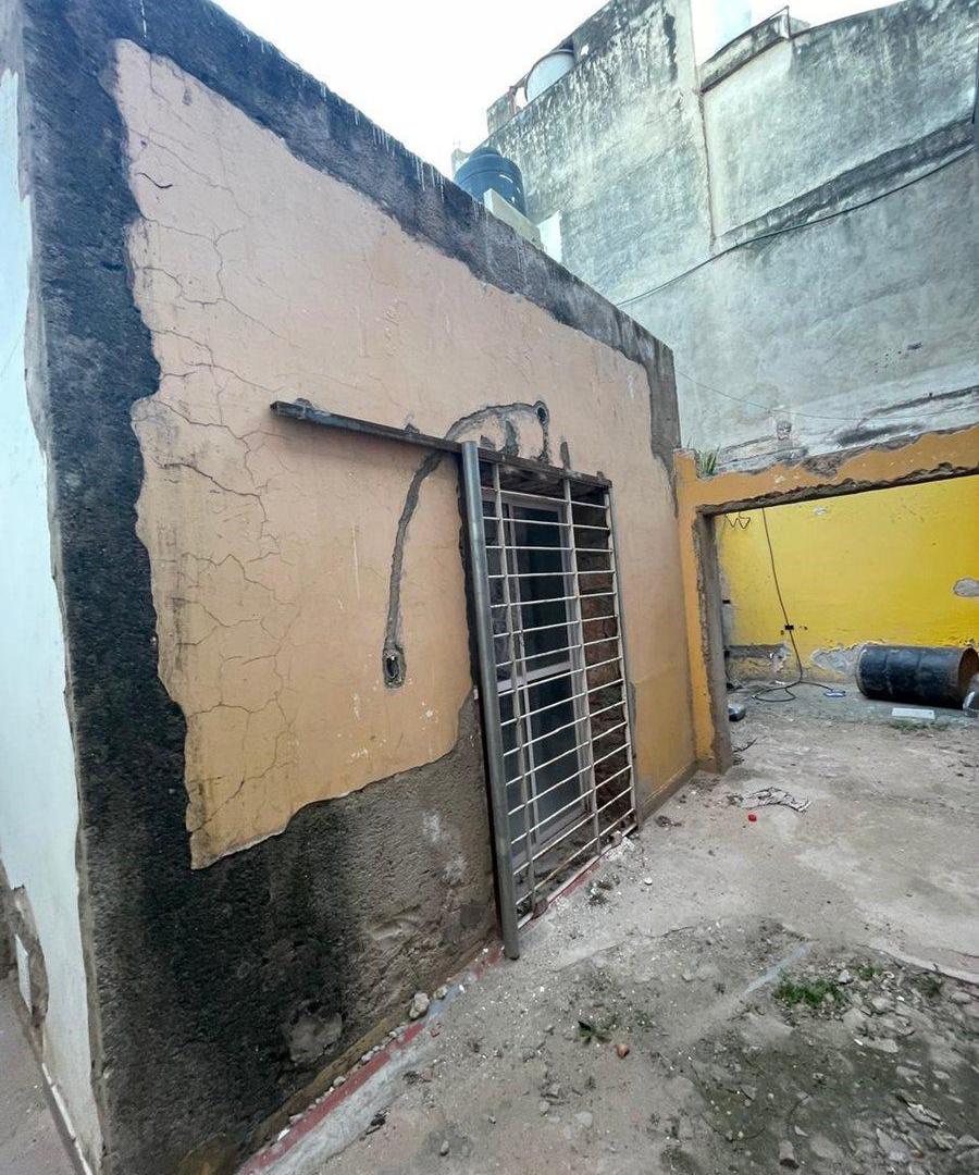 Foto de VENTA/PERMUTA/ALQUILER LOCAL + DPTO RUTA 20, imagen 4