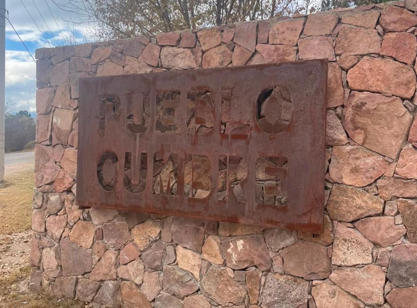 Foto de VENTA TERRENO PUEBLO CUMBRE 960MTS, imagen 2