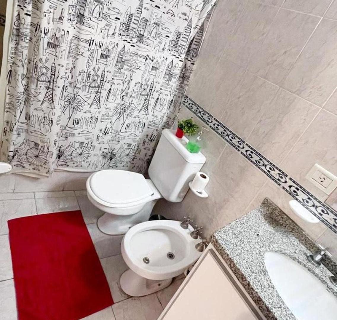 Foto de VENTA DEPARTAMENTO 1 DORM AMOBLADO B° CENTRO CBA, imagen 3