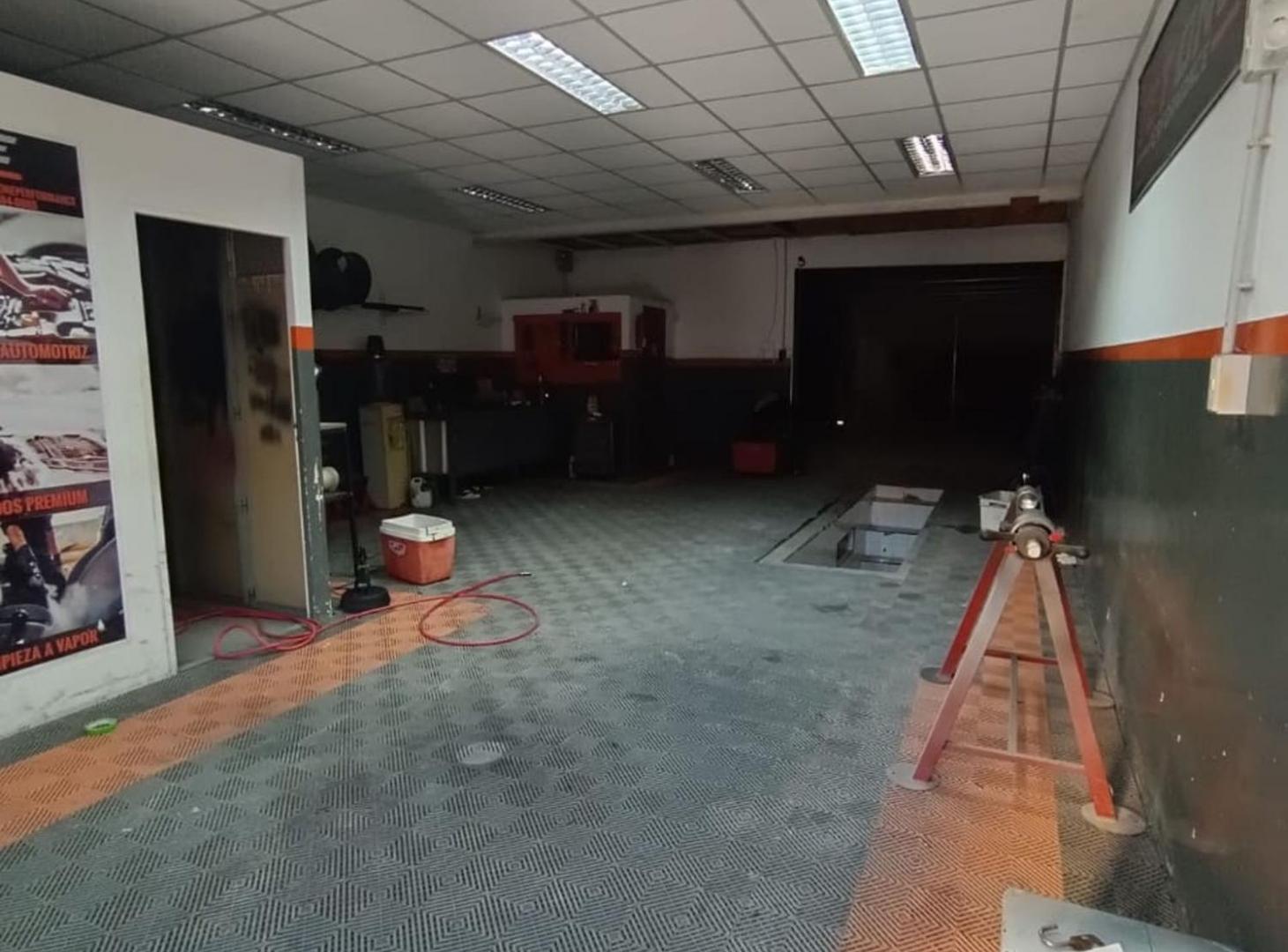Foto de VENTA GALPON Y CASA B CIUDADELA, imagen 4