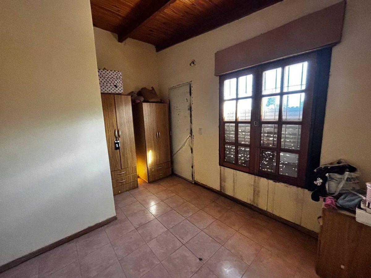 Foto de Venta de casa en Villa Libertador, imagen 2