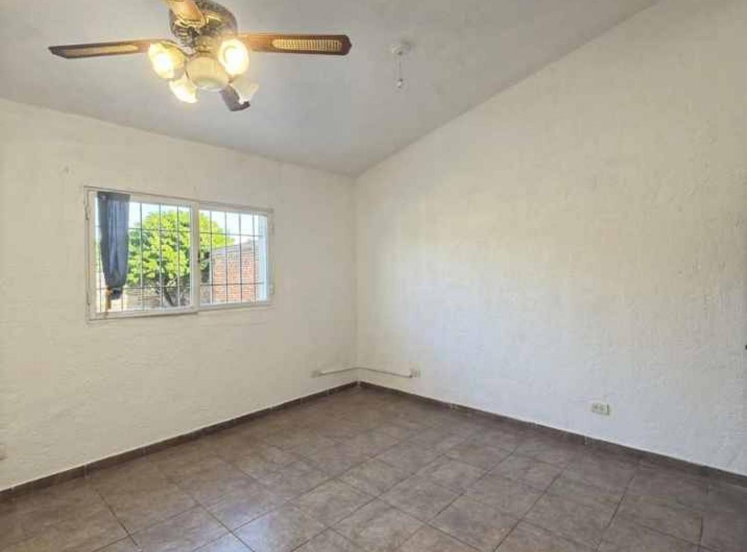 Foto de VENTA CASA 2 DOR. TALAR DE MENDIOLAZA APTO CREDITO, imagen 3