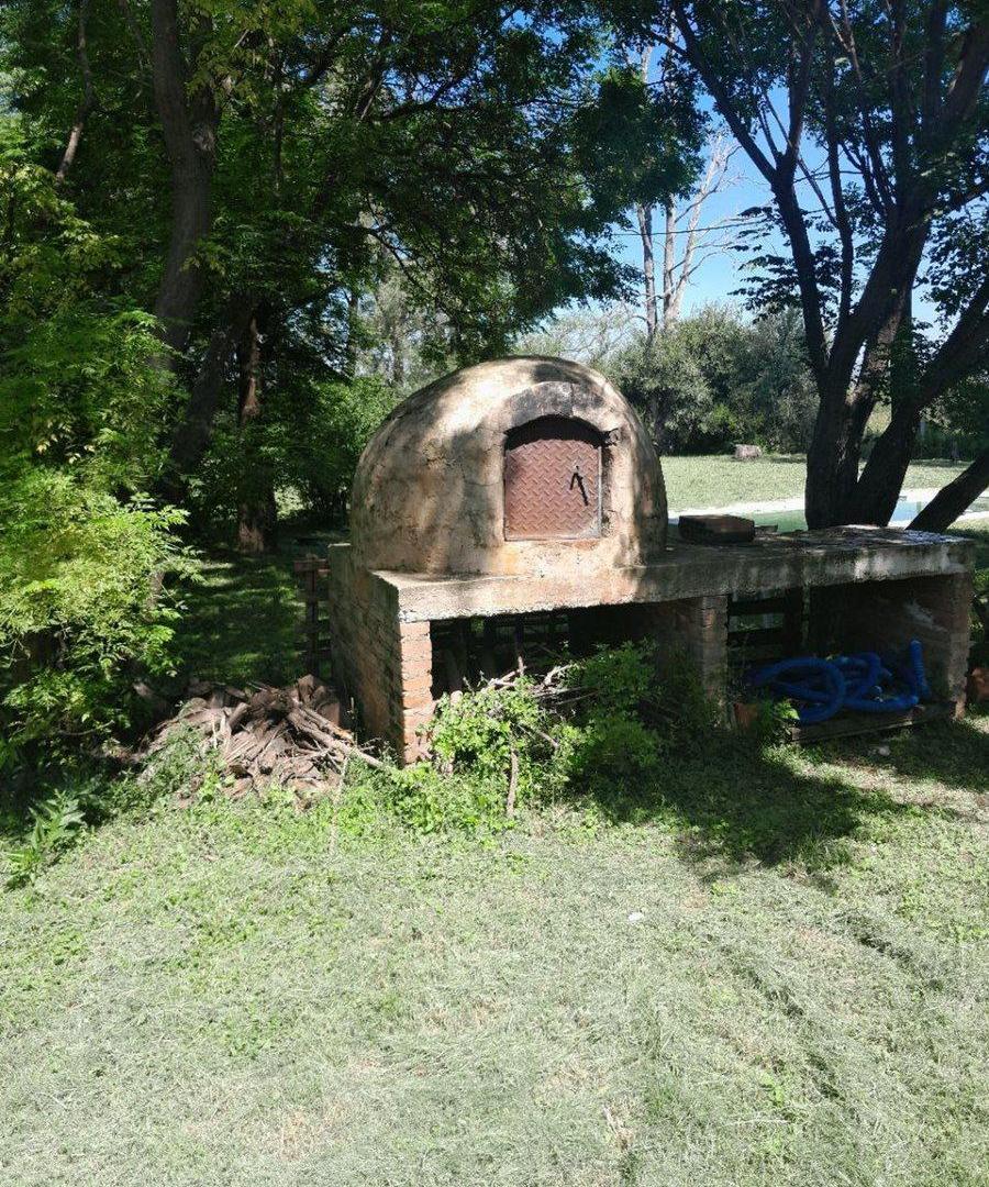 Foto de VENTA CASA 2 DORM EN VILLA DEL PRADO CON PILETA, imagen 2